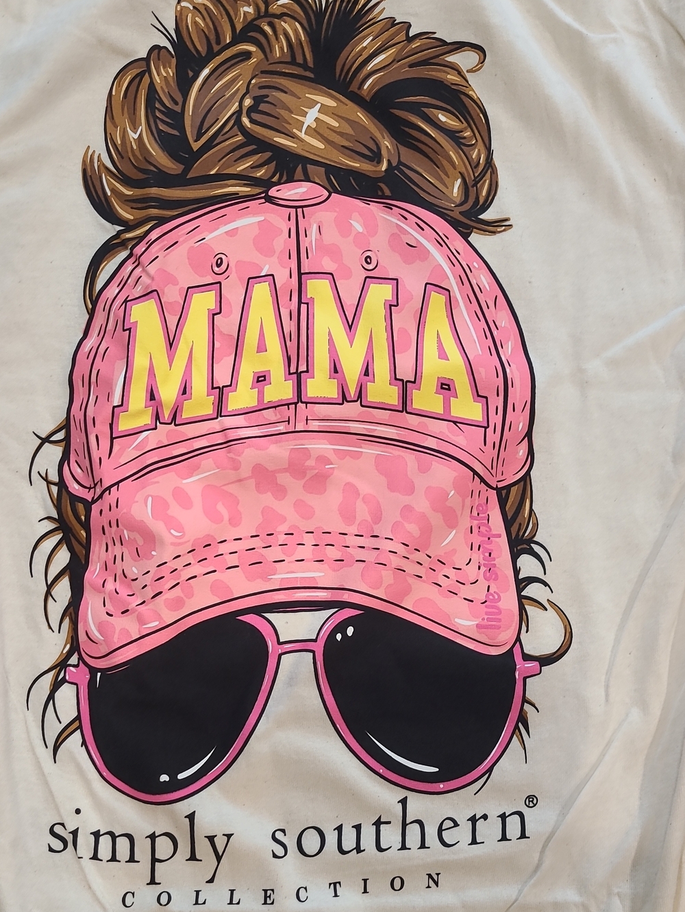 Cream Graphic Tee with Pink 'Mama' Hat Design - Picture 3 of 4